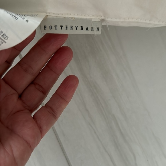 Pottery Barn Sea Shell Coastal Inspired Oversized Decorative Accent Pillow - Picture 7 of 9